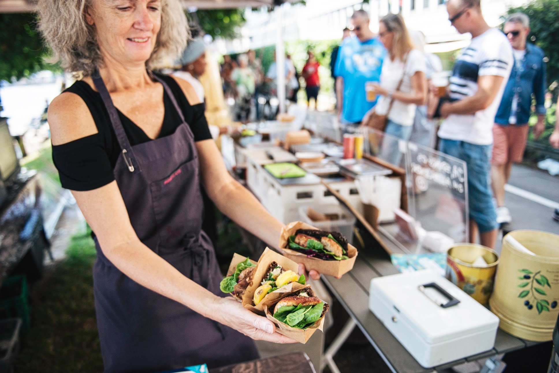 Streetfood-markederne fungerer som laboratorium for det næste gastroeventyr, mener to eksperter) (Foto: Rasmus Poulsgaard for Street Food om Søerne)