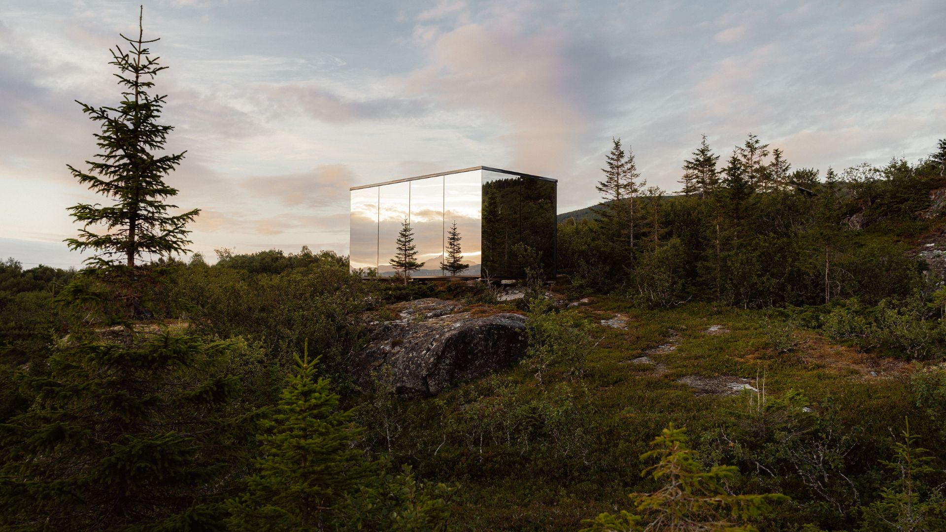 Den estiske virksomhed ÖÖD producerer små feriehuse - tiny houses - til placeringer i naturen. Virksomheden vil også ind på det danske, grønlandske og færøske marked. (Foto: Jurisadventure)