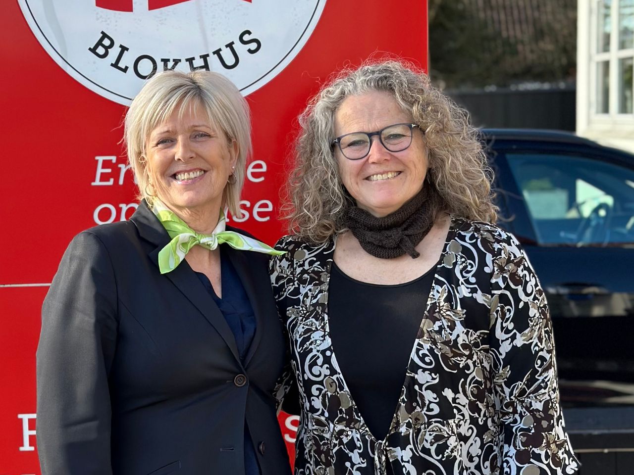 Bureauleder Feriepartner Blokhus og partner Trine Flindt (tv) og Jette Grønhøj (th). (Pr-foto)