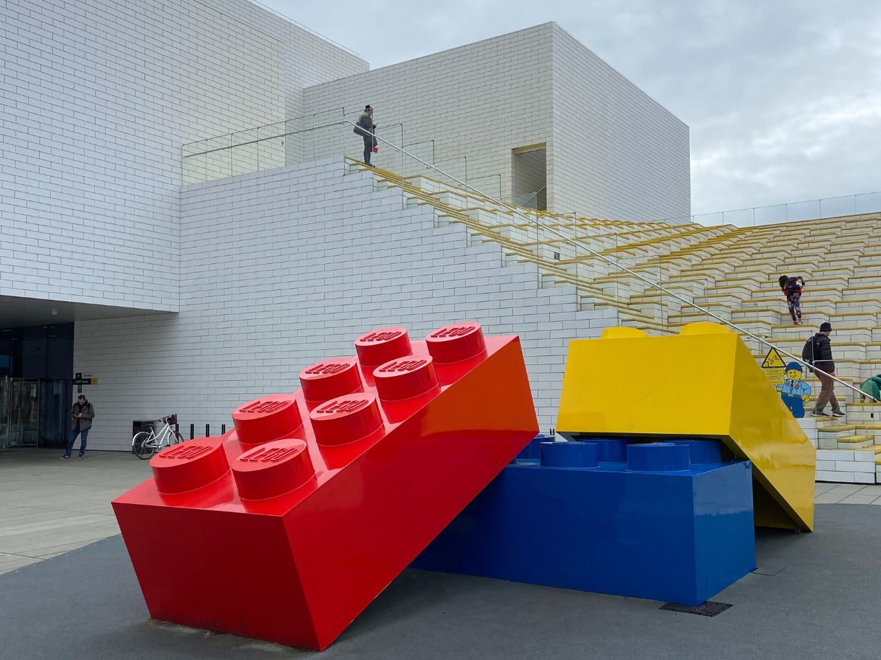 Legohouse i Billund er ét af de steder, hvor man gerne vil have flere erhvervsgæster. Nu bliver Destination Trekantområdet en del af MeetDenmark. Seks andre destinationsselskaber følger med. (Arkivfoto: Lars Bo Axelholm)