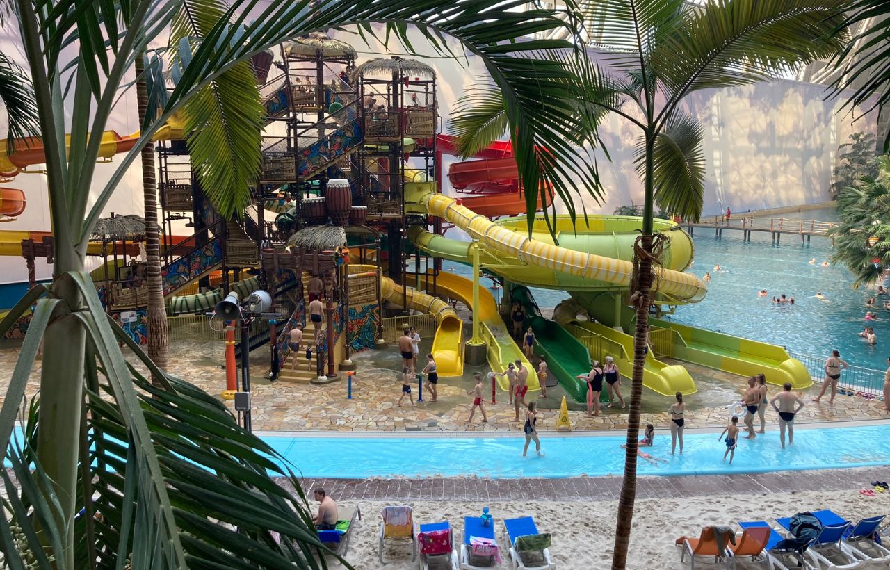 Tropical Islands kalder sig Europas største tropiske badeland. Turisme.nu har besøgt det tyske 'Lalandia på steroider.'. (Foto: David Laungaard Lose)